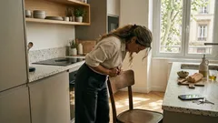 S’étouffer seule à la maison : les gestes qui peuvent sauver en 1 minute